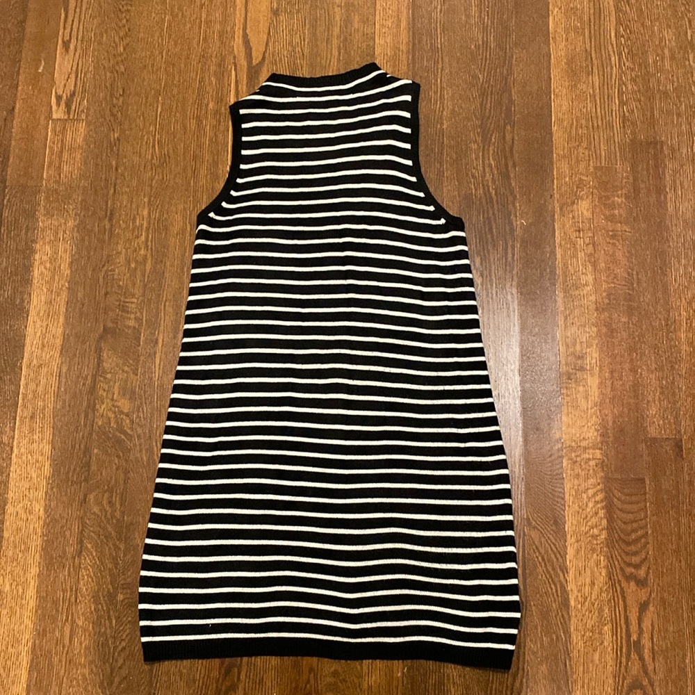 Cupcakes and Cashmere Sweater Dress Sz S